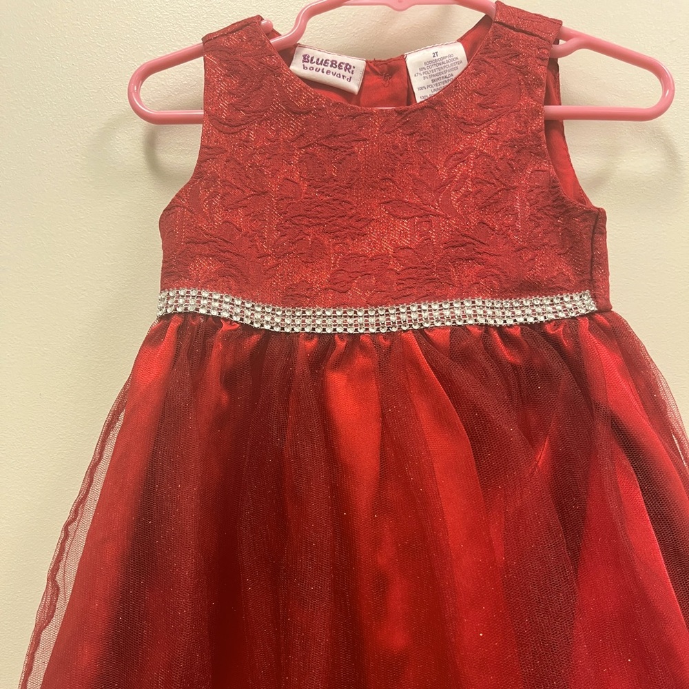 Elegant Red Kids Dress with Rhinestone Detail